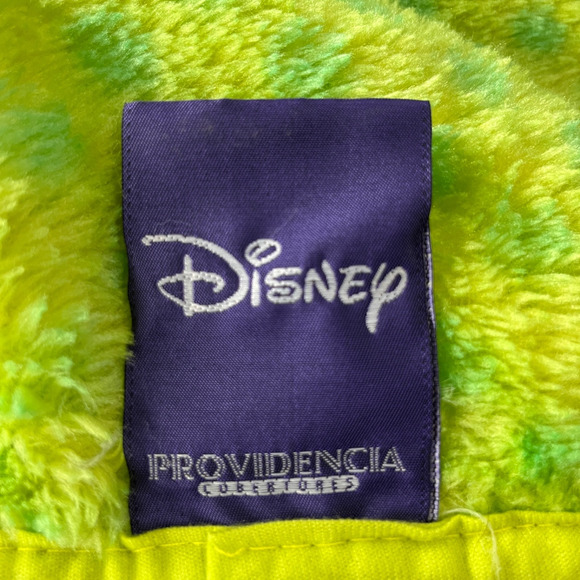 VTG Y2K Winnie The Pooh Piglet Tigger Soft Plush Throw Blanket 59x78 Disney - Picture 4 of 5